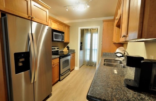 Galveston Condo | Ocean Sunrise View: HEATED POOL/SPA/Voted BEST Complex on the island 2023,24,25