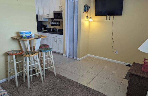 Wilmington Beach Condo | Ocean Therapy