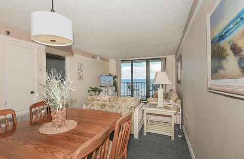 New Smyrna Beach Apartment | Ocean Trillium Suites