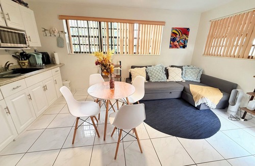 North Miami Beach House | Ocean Vibes Studio