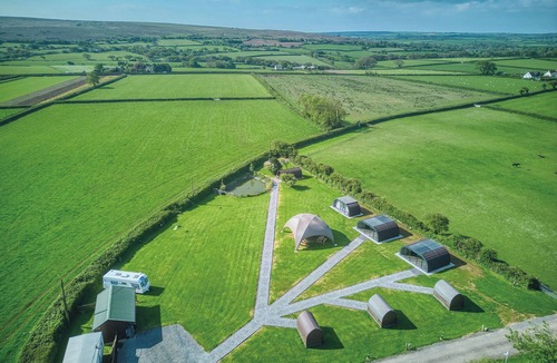 Skewen Cabin | Ocean View 2 - 1 Bed Pod - Llanrhidian