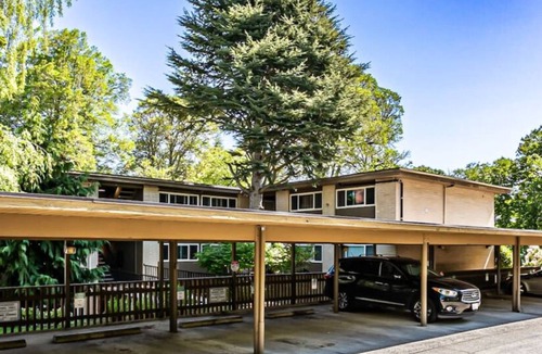 North End Condo | Ocean View 2 Baths No Stairs Best Area Jacuzzibath