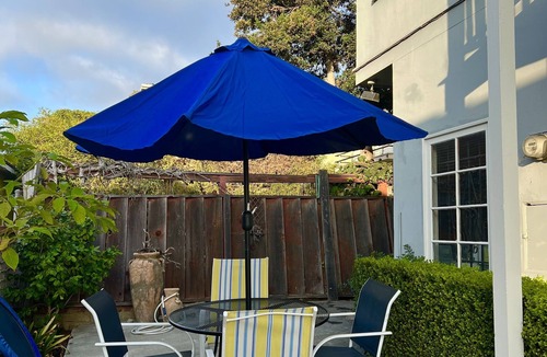 Diamond Crestview Apartment | Ocean View 2 Bedroom 1 Bath Sunny clean Apartment