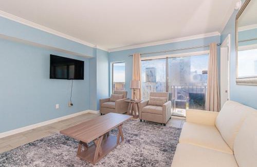 Myrtle Beach House | Ocean View 2 Bedroom Apartment with Great Views! Palace Resort 413