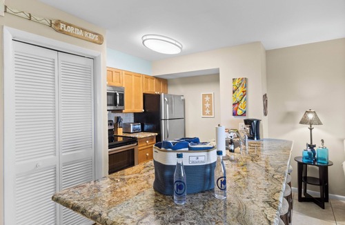 Tavernier Condo | Ocean View 2BR Pool, Private Beach