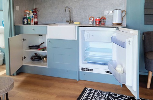 Skewen Cabin | Ocean View 4 - 1 Bed Pod - Llanrhidian