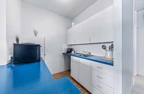 Airlie Beach Apartment | Ocean View 49 King Bed Spa Pool Wi-Fi