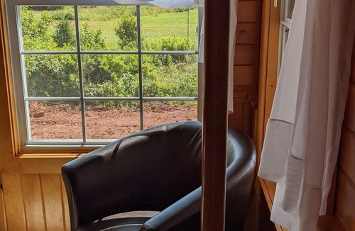 Darnley Cottage | Ocean View and Beaches