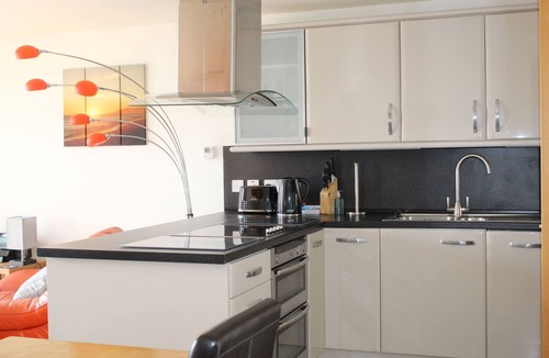 Seaton Apartment | Ocean View at Mount Brioni