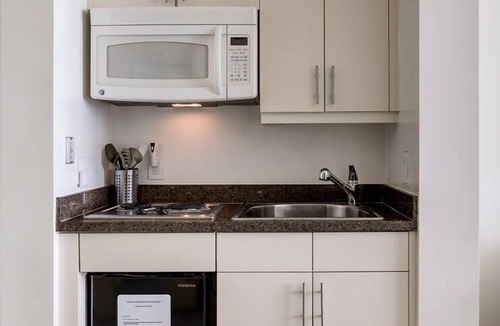 Coconut Grove Condo | Ocean View Balcony. Pool & Hot tub. Fast Wi-Fi
