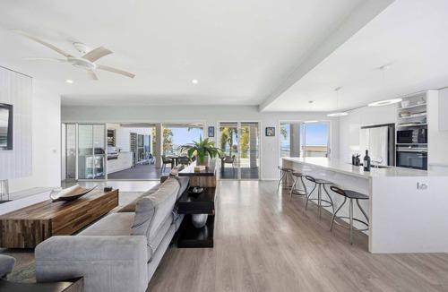Coolum Beach House | Ocean View Beach House - Pet Friendly & Pool