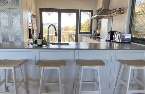 Harmers Haven House | Ocean View, Beach Front - Havenly Homes