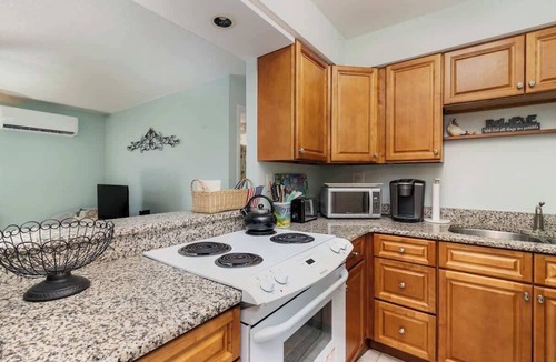 Cocoa Beach Apartment | Ocean View, Beach Villas 14