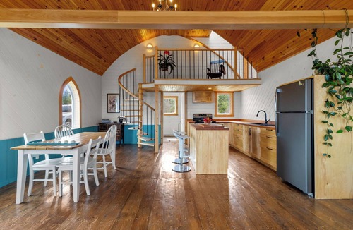 Port Rexton House | Ocean View Chapel Port Rexton with Sauna 2BR