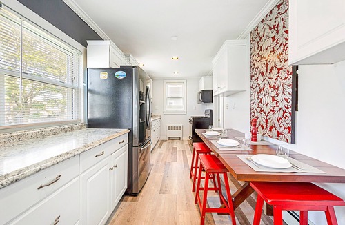 Avon by the Sea House | OCEAN View Colonial THREE doors from the BEACH