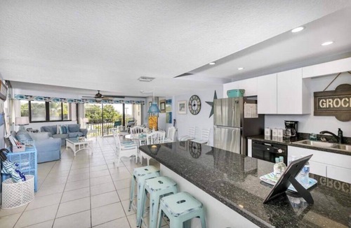 Rock Harbor Condo | Ocean View Condo in Key Largo