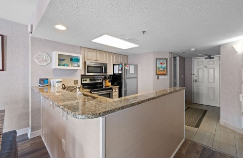 Arcadian Shores Condo | Ocean view condo in the fantastic Seawatch Resort + Free Attraction Tickets!