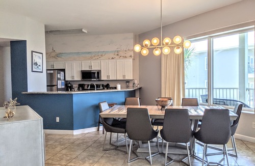 Avalon Beach Estates Condo | Ocean View Condo | Beach Service Included, Shops Walking Distance, Parking