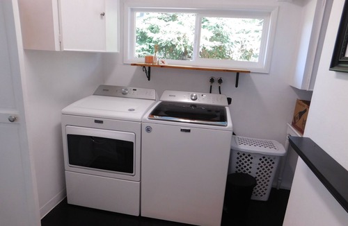 Gold Beach Cottage | Ocean View Cottage!