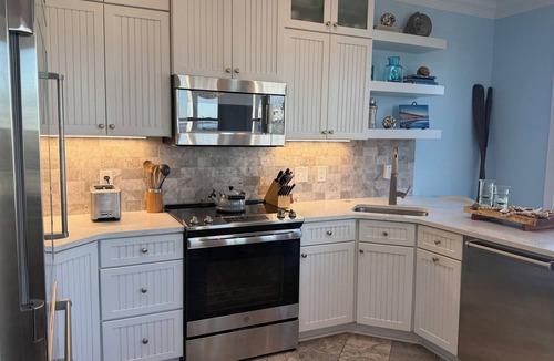 Southport House | Ocean-view, family-friendly, walking access to charming town and marina