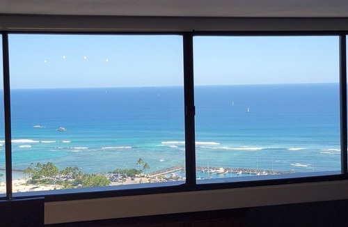 Waikiki Condo | "Ocean view/Free assigned parking/Sleeps three