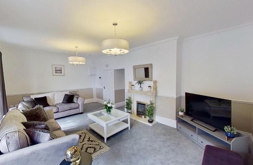 Sidmouth Apartment | Ocean View