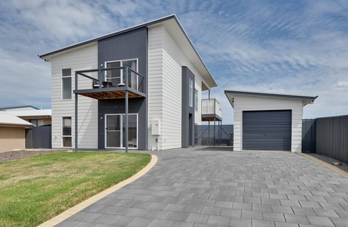 Goolwa Beach House | Ocean View Goolwa Beach