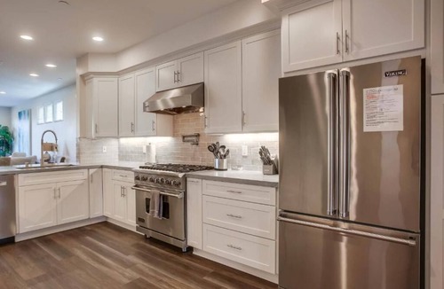 North Pacific Beach House | Ocean-View Home Blocks to Beach with Private Hot Tub & Rooftop Deck!