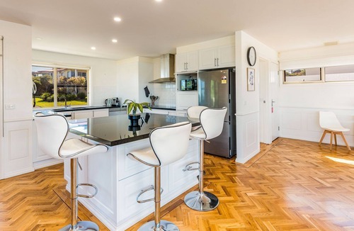 San Remo House | Ocean View in San Remo