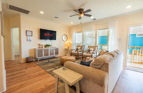 Port Bolivar House | Ocean View l Pet Friendly
