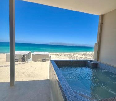 La Paz Apartment | Ocean View Luxury Condo Private Jacuzzi