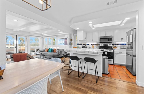 South Mission Beach House | Ocean View Mission Beach Wedding - Family Reunion - Corporate Retreat -Sleeps 20