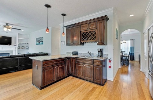 Willoughby Spit House | Ocean View/Norfolk Family Beach House, 5BR!