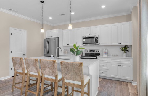 East Ocean View House | Ocean View Oasis -Brand New Modern Coastal Getaway