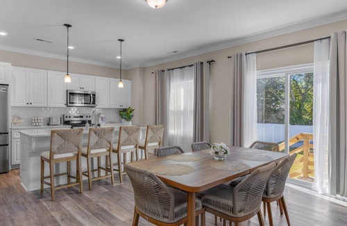 East Ocean View House | Ocean View Oasis -Brand New Modern Coastal Getaway