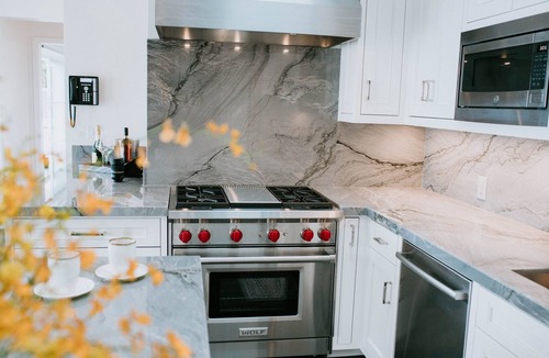 Golden Rectangle Apartment | Ocean View Penthouse