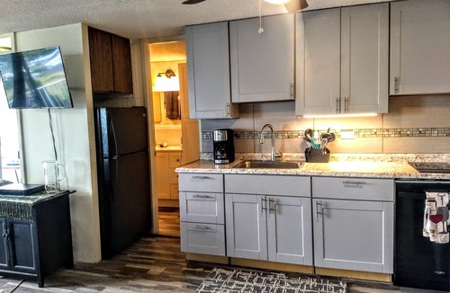 Waianae Apartment | Ocean View penthouse floor studio, 30 day minimum stay