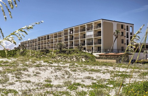 Crescent Beach Apartment | Ocean-view St Augustine Studio w/Pool Access!