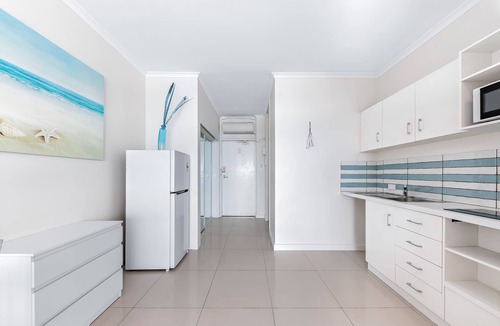 Airlie Beach Apartment | Ocean View Studio 27A Pool & Spa