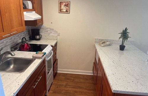 Kahana Apartment | Ocean View Suite at Royal Kahana