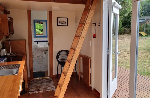 Sumner Cabin | Ocean View tiny house