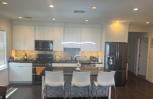 Wall Apartment | Ocean view vacation house