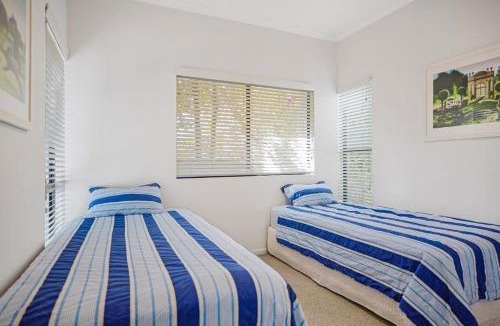 Marcus Beach House | Ocean View Villa Marco @ Marcus Beach