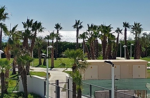 Cabanes Apartment | Ocean viewpoint in front of Torre la Sal beach. Close to Magic World.