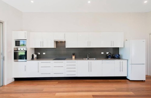 Anna Bay House | Ocean Views 41