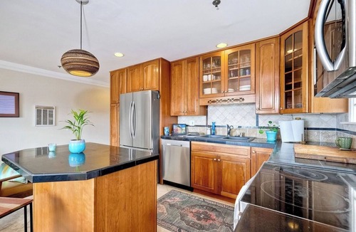Ocean Beach Condo | Ocean Views and Crashing Waves