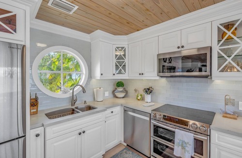 Stillwright Point House | Ocean Views from this 4bed/3bath home on the water!