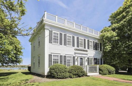 Orleans House | Ocean Views New A C Dog Welcome