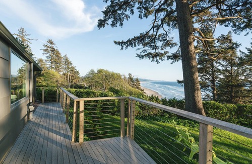 Neahkahnie Beach House | Ocean Views, Outdoor Living, 5min Walk to Beach | The Purcell House by AvantStay