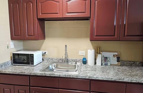 Keaukaha Condo | Ocean Views Private Balcony + Prime Location